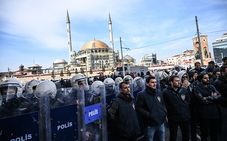 Turkish police block HDP protest in solidarity with Leyla Guven