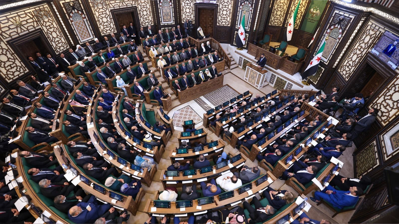 Syria's interim parliament holds inaugural session