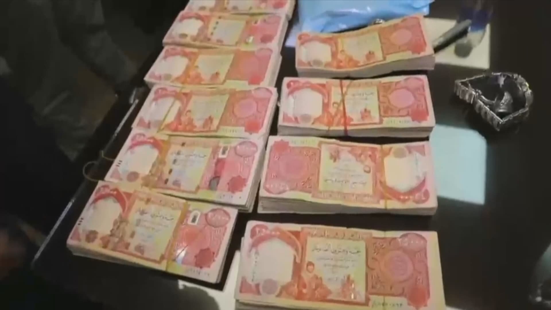 عێراق بە یاسا چارەنووسی پارەی گەندەڵی یەکلایی دەکاتەوە