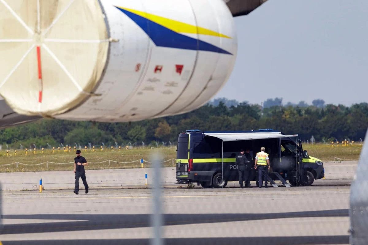 Almanya, dron saldırısından Rusya'yı sorumlu tuttu: Konsolosluğu kapatıyorlar