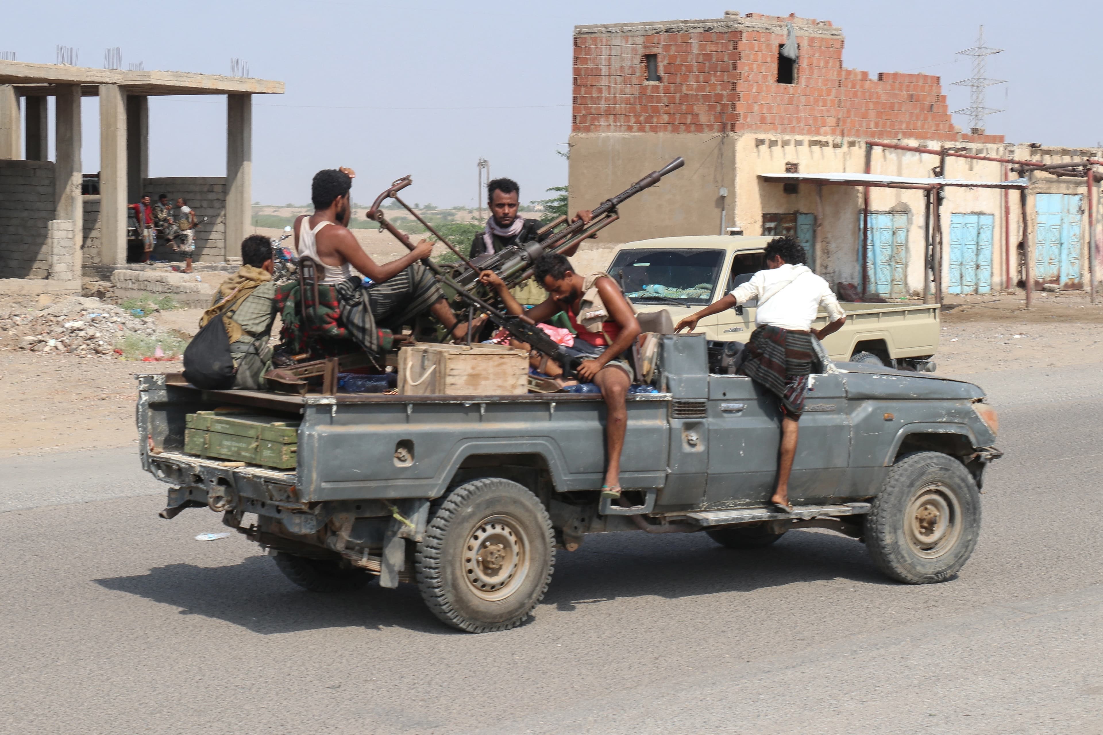 لە پێکدادانەکانی یەمەن دا زیاتر لە 60 کەس کوژران