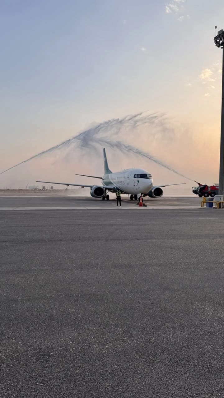 یەکەم فڕۆکەی ئێرانی لە فڕۆکەخانەی نەجەف نیشتەوە