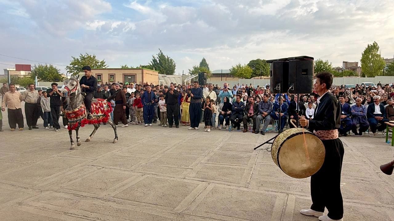 Kurdish melodies festival revives folk traditions in Rojhelat