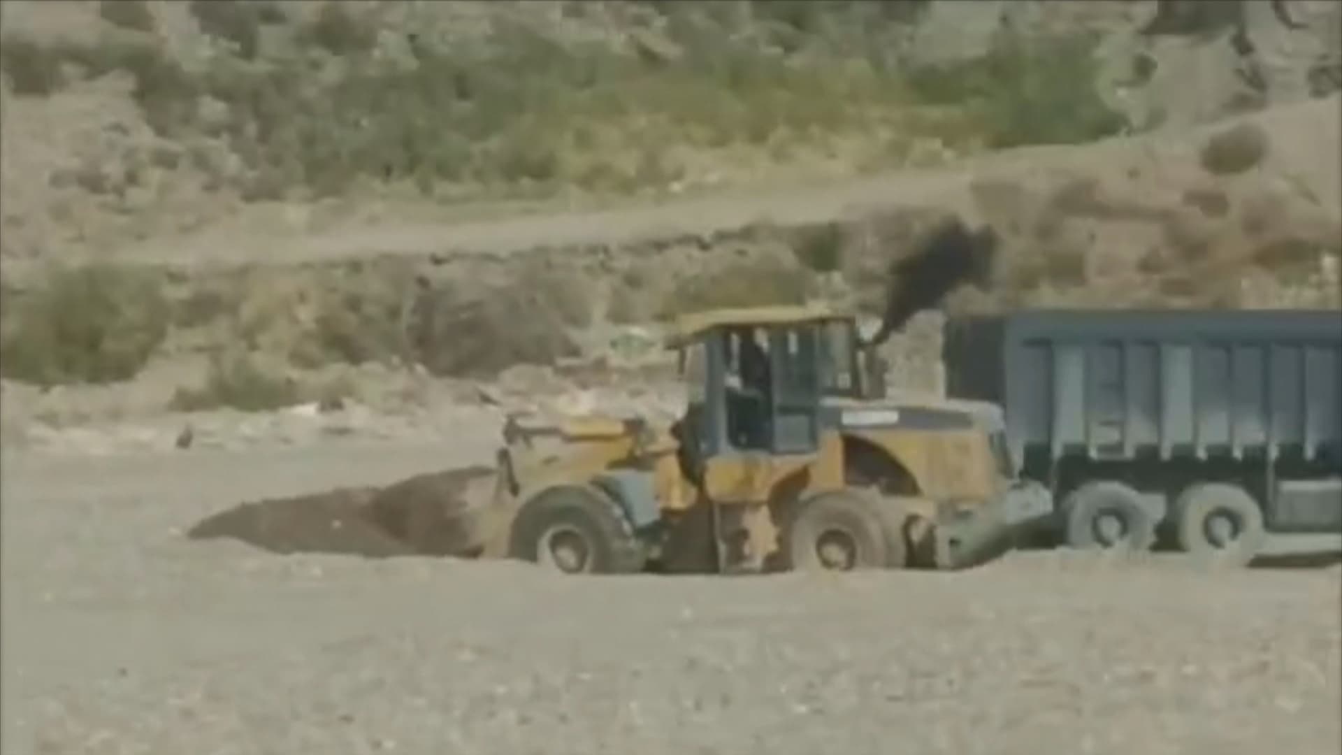 دەرهێنانی چەو و لم لە رووباری تەتەهوو مەترسی لەسەر گوندەکانی سەقز دروست دەکات