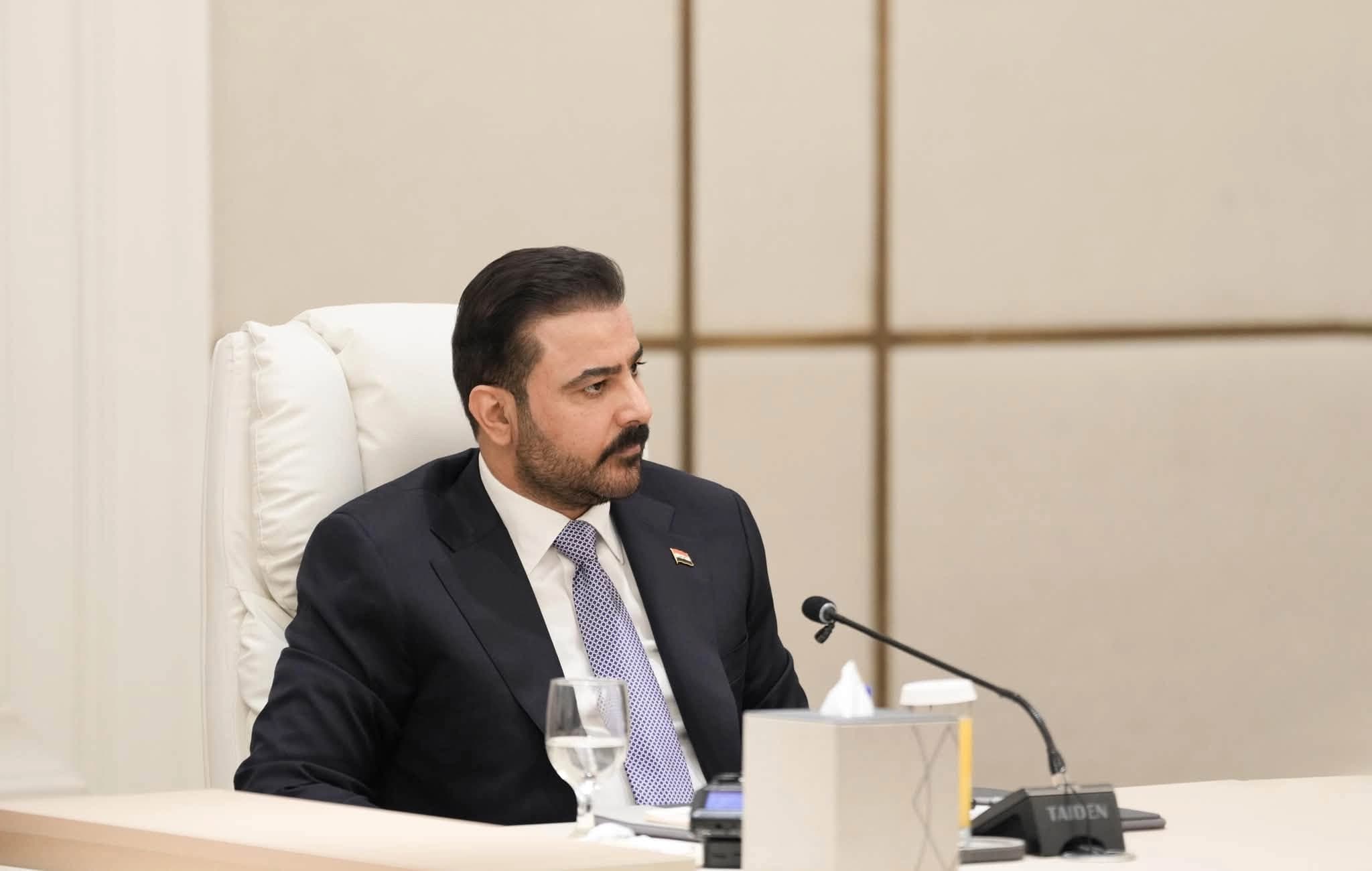 سەرۆکوەزیرانی عێراق: سەرەتای ساڵی داهاتوو بەردی بناخەی پڕۆژەی رێگەی گەشەپێدان دادەنرێت