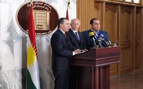 Dr. Ala’Aldeen (center) at an August press conference where the MERI report was released. Photo: Judit Neurink.