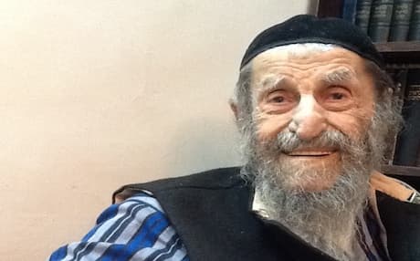 In addition to being the world’s oldest Jew, Rabbi Zechariah Barashi, 114, is also the world’s oldest Kurd. Photo by Lazar Berman