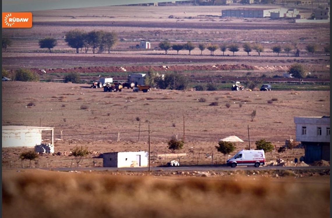 کۆبانێ.. فڕۆکەکانی هاوپەیمانان چەکدارانی داعش بۆردوومان دەکەن 13