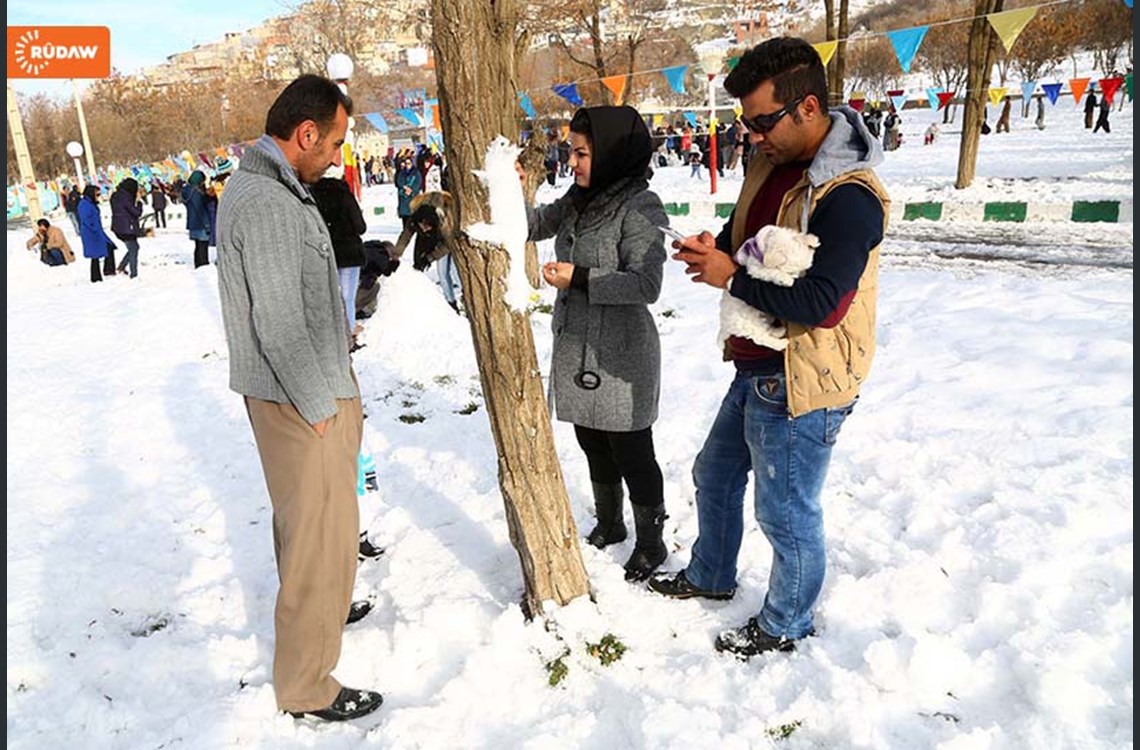 فستیوالی بووکە بەفرینە کان له مه ریوان‎ 11