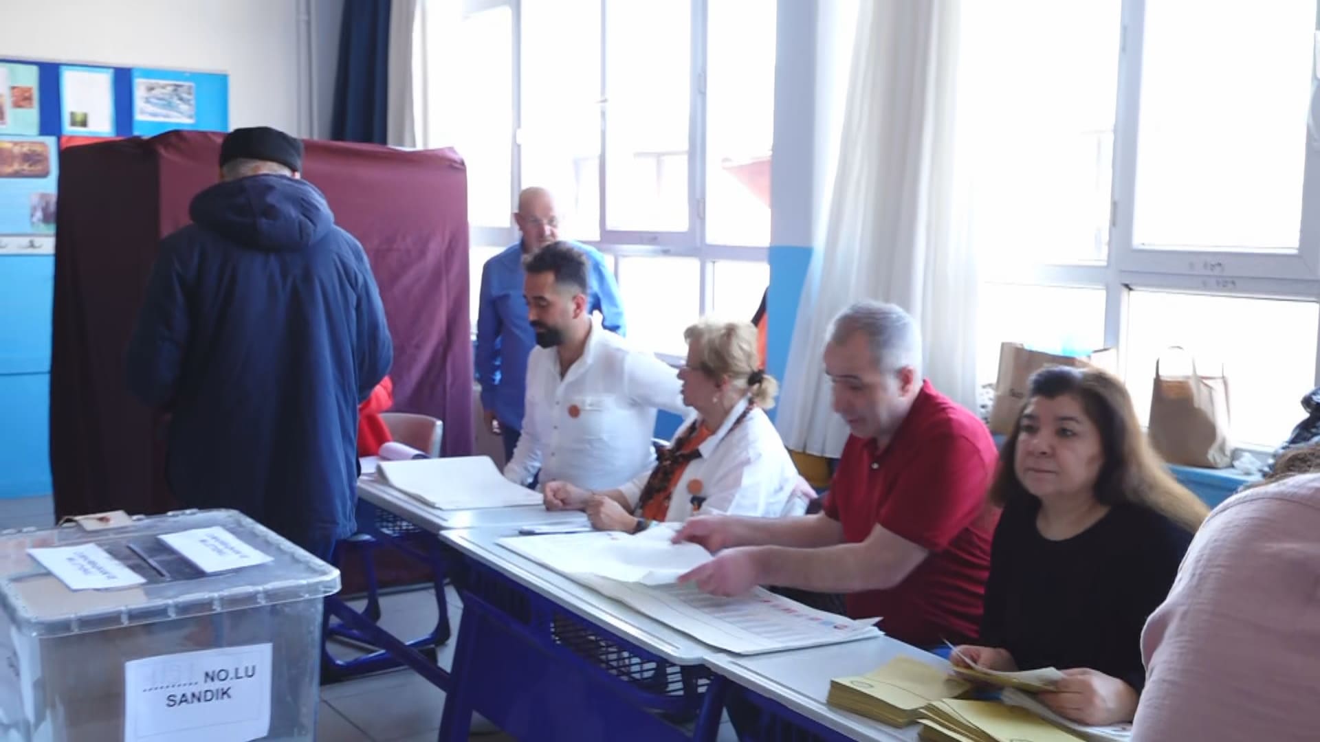 Voting begins in Istanbul on May 14, 2023. Photo: Rudaw