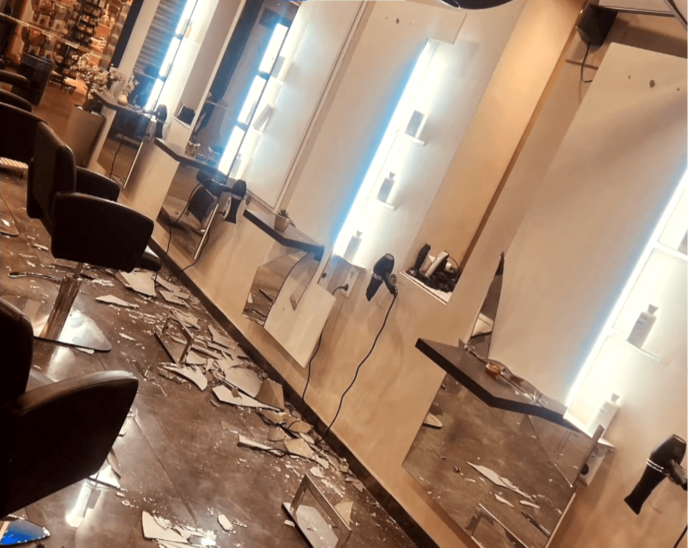 لە هۆڵەندا ئارایشتگای کوردێک دەتەقێندرێتەوە