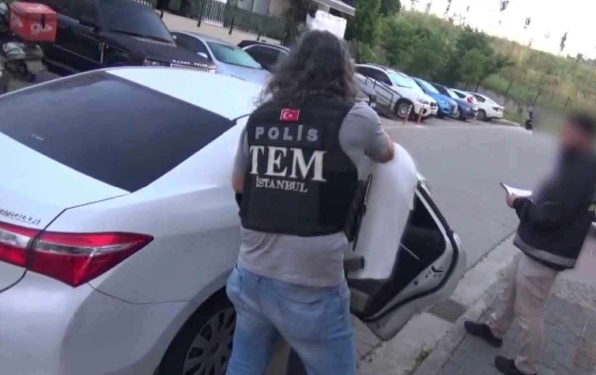 İstanbul'da IŞİD operasyonunda 8 şüpheli yakalandı