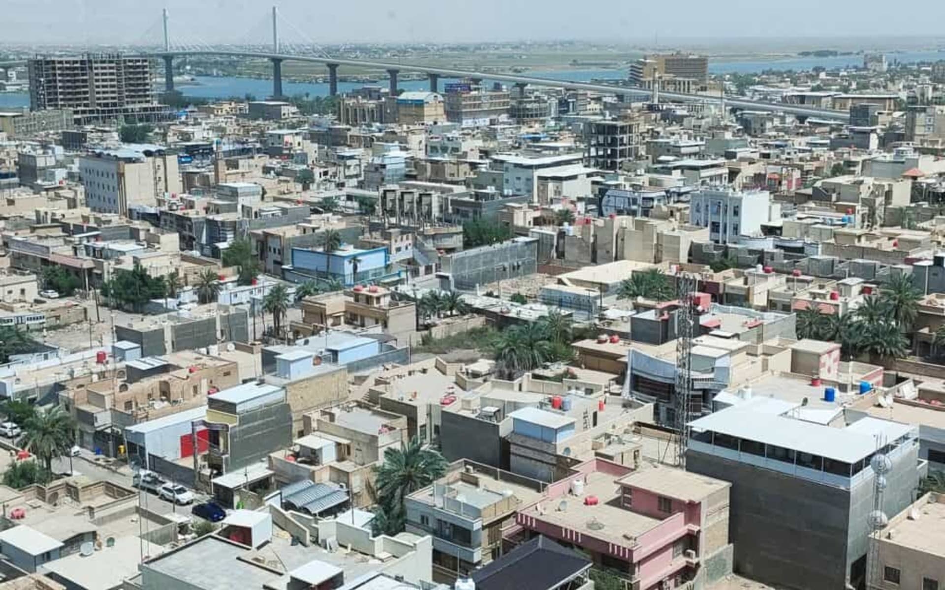 لە بەسرە چوار کەس دەستگیرکران، ویستوویانە خانوووی پەککەوتەیەک بفرۆشن گوایە لە هەولێر دەژى