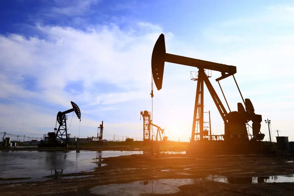 Piştî dan û standinên li Swîsreyê petrol erzan bû