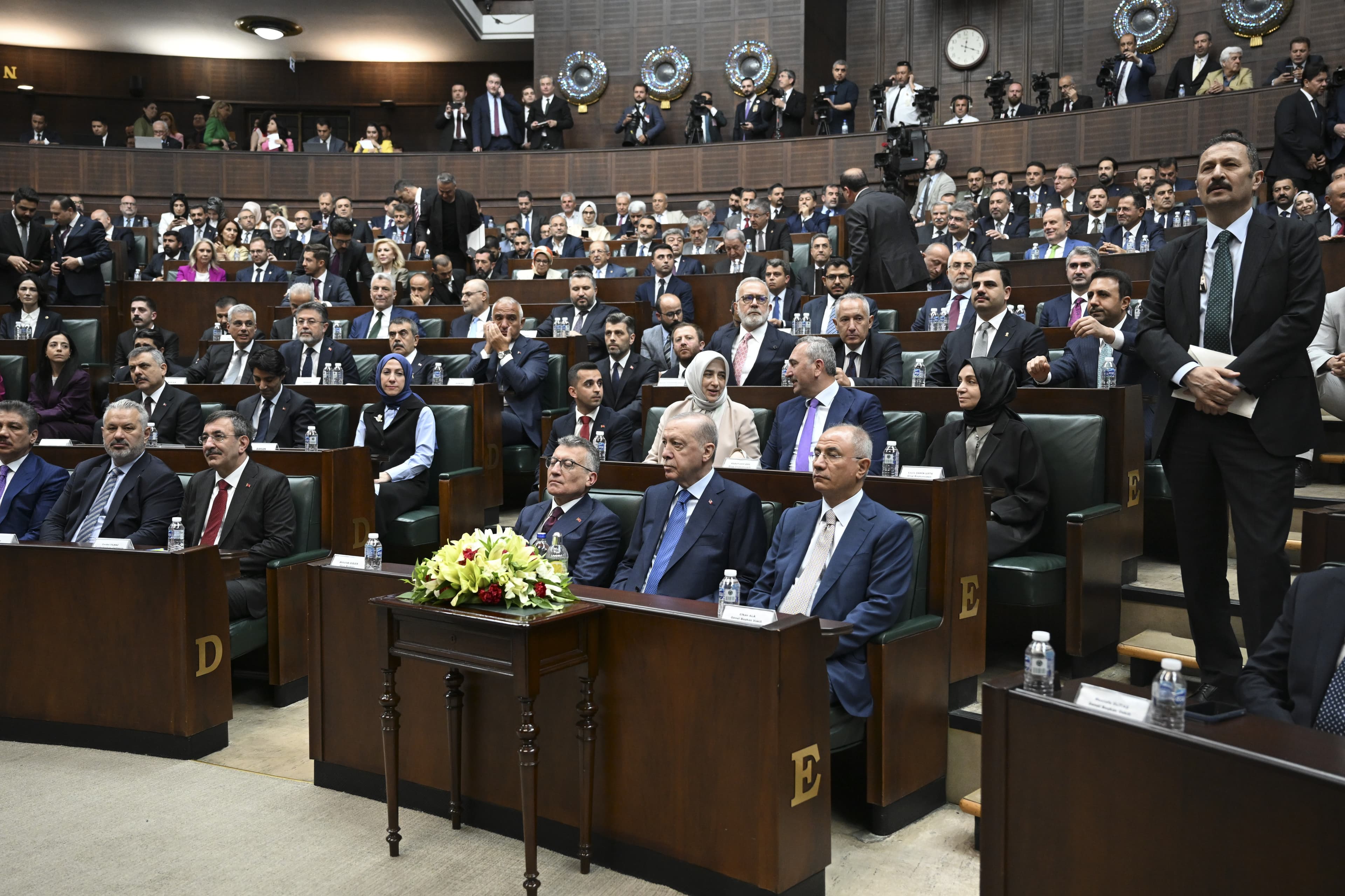 Üç belediye başkanı bugün AK Parti’ye katılacak
