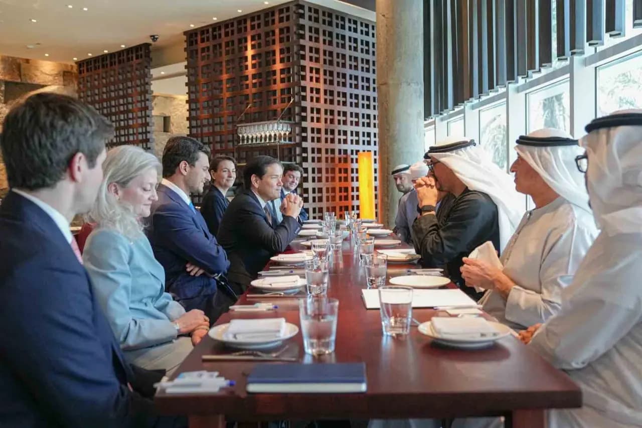 Manama’da stratejik ittifak: ABD ve Körfez’den İran’a şartlı yatırım formülü