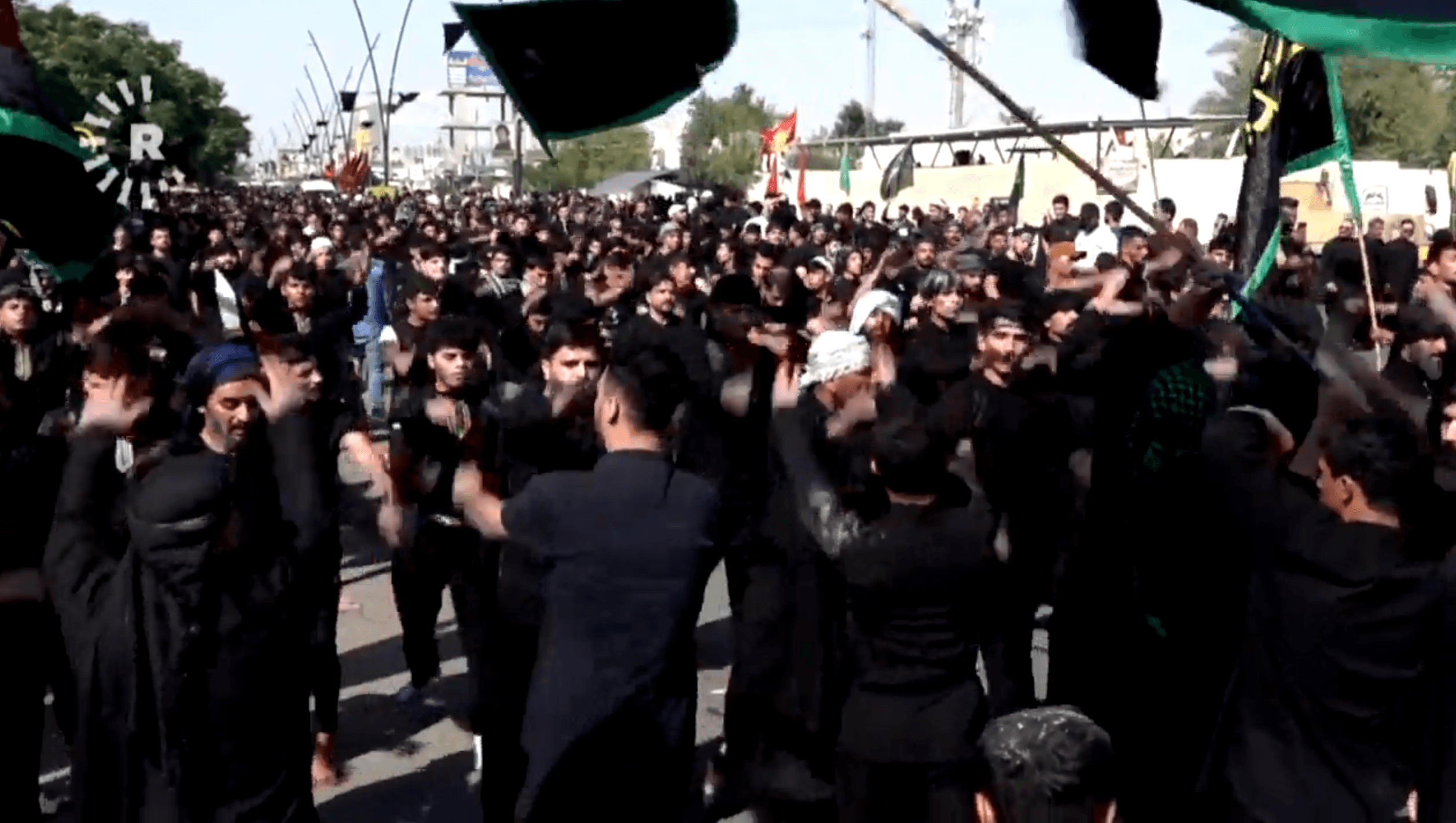 Kerkük'te 67 bini aşkın Şii Aşure Günü'nü andı