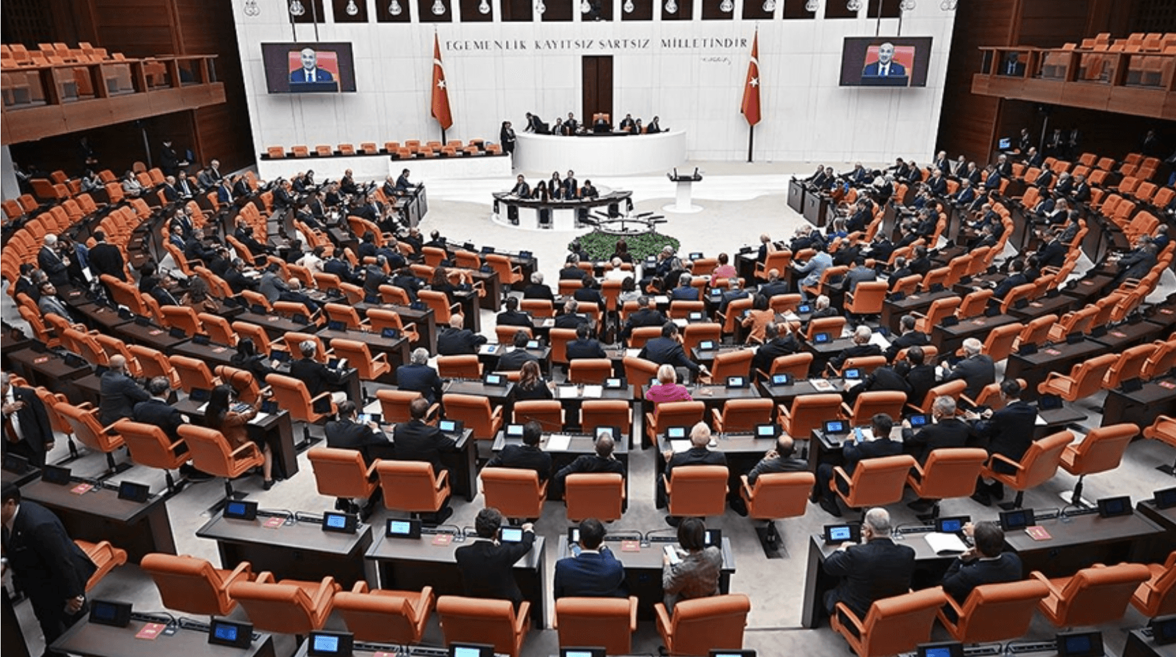 10 milletvekiline ait 11 dokunulmazlık dosyası TBMM'de