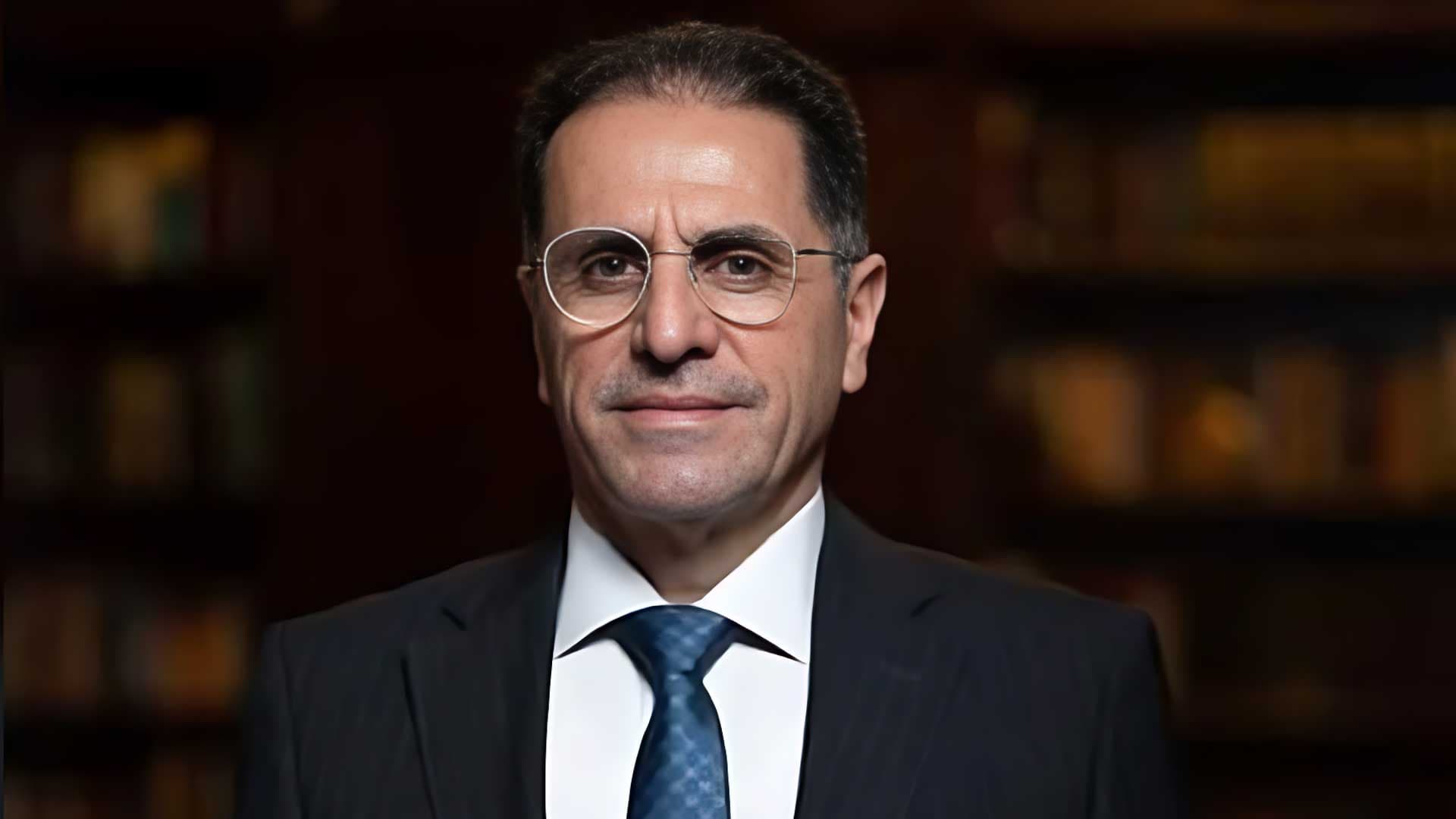 کەسێکی نزیکی: فەیسەڵ کەریم خان برادۆستی داوای دەستلەکارکێشانەوەی کردووە