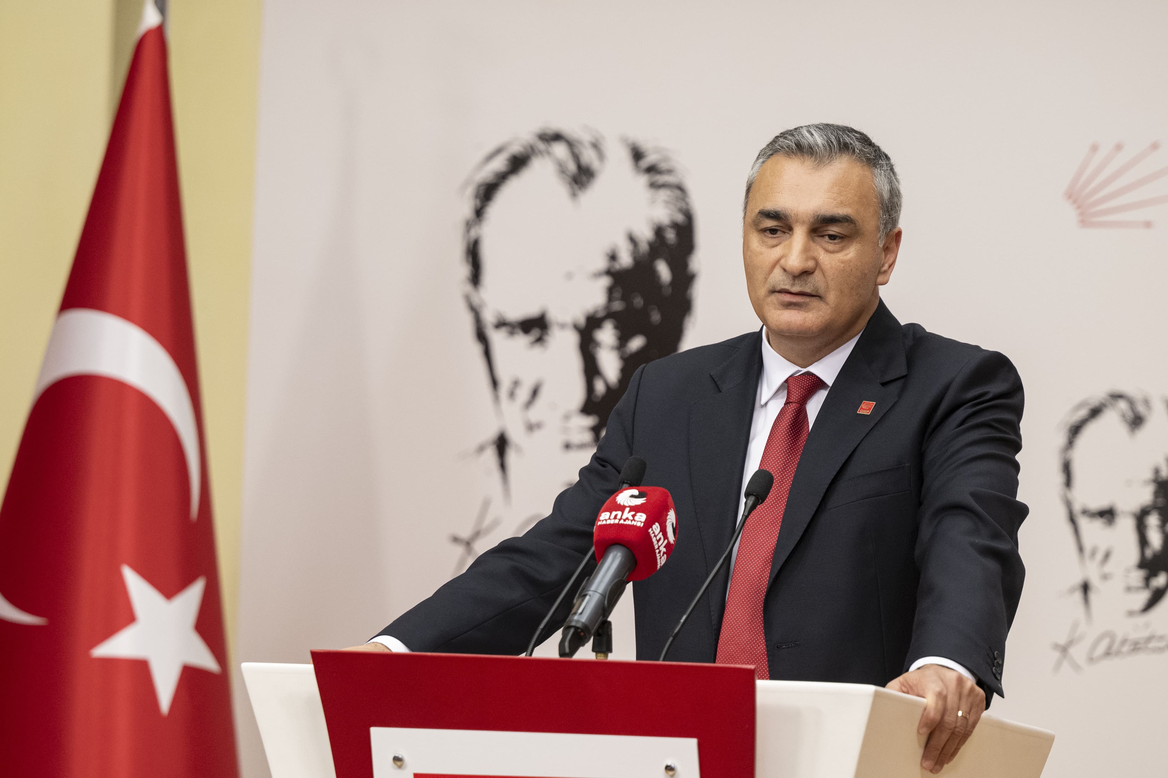 CHP’de 26 il yönetimi görevden alındı, 7 il başkanının ihracı istendi