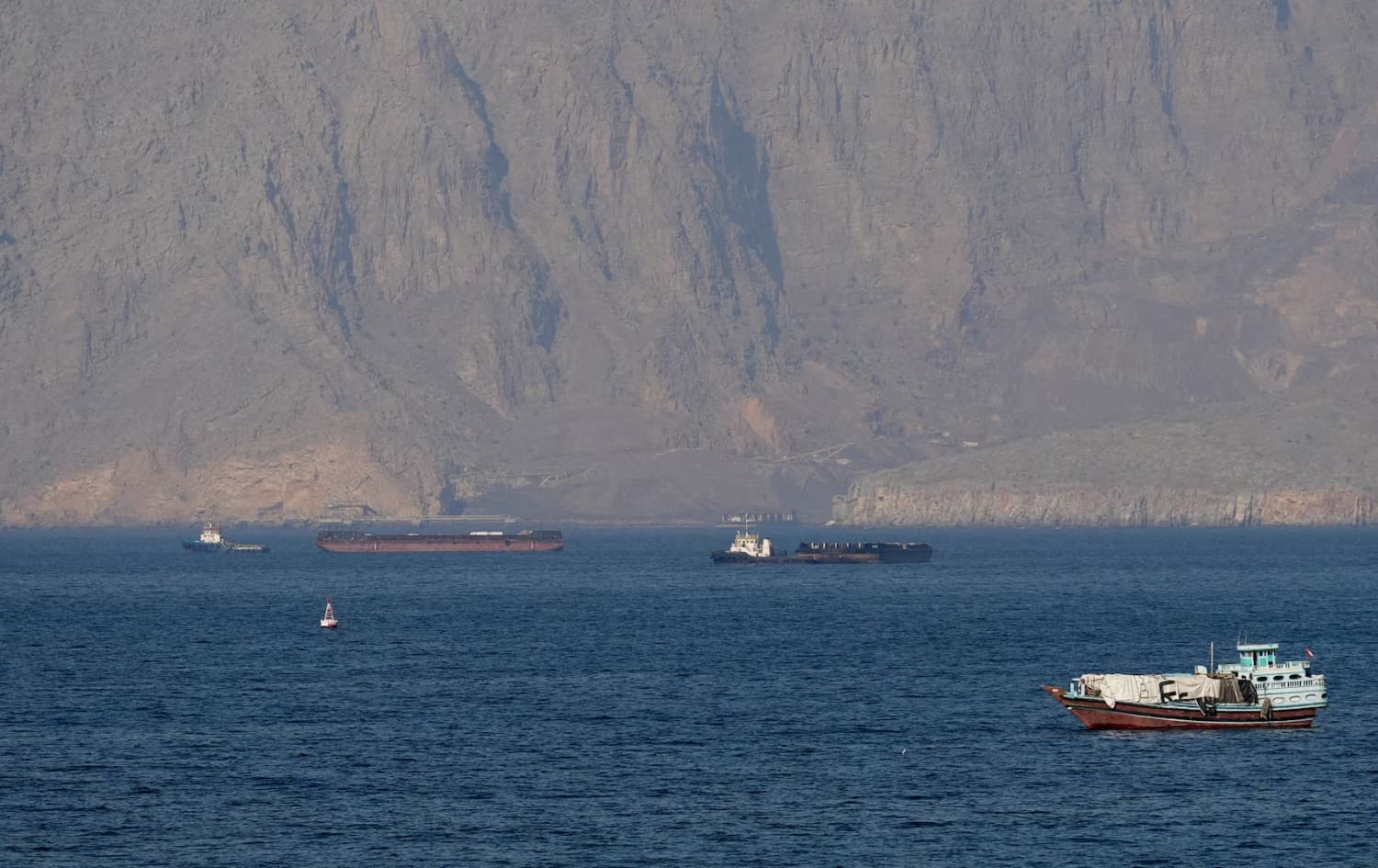 ئەمریکا بۆ ئێران: لەبری وەرگرتنی "باج" لە تەنگەی هورمز، گەورەتر بیر بکەنەوە