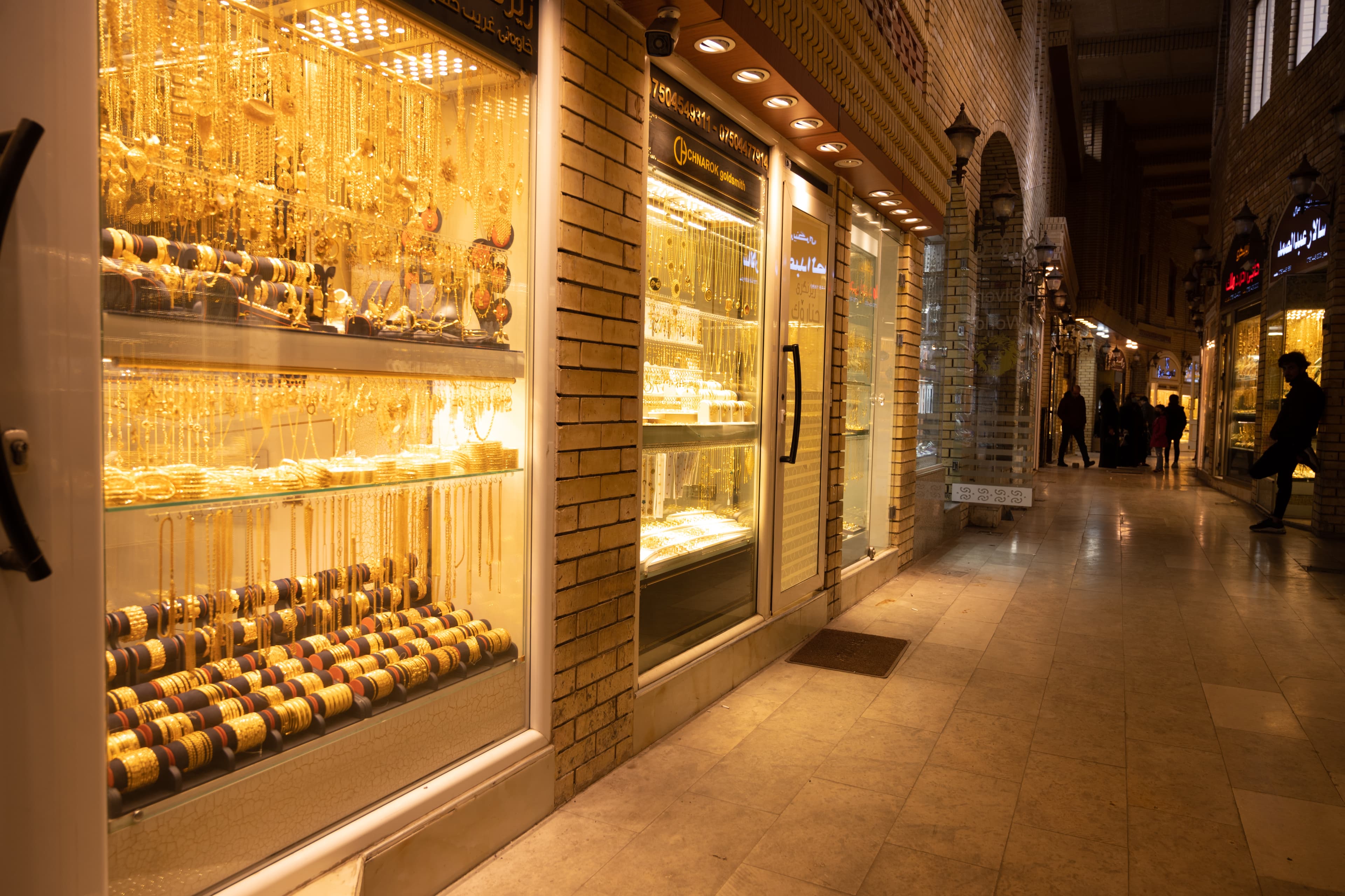 Iraq's gold imports drop nearly 60% in first five months of 2026