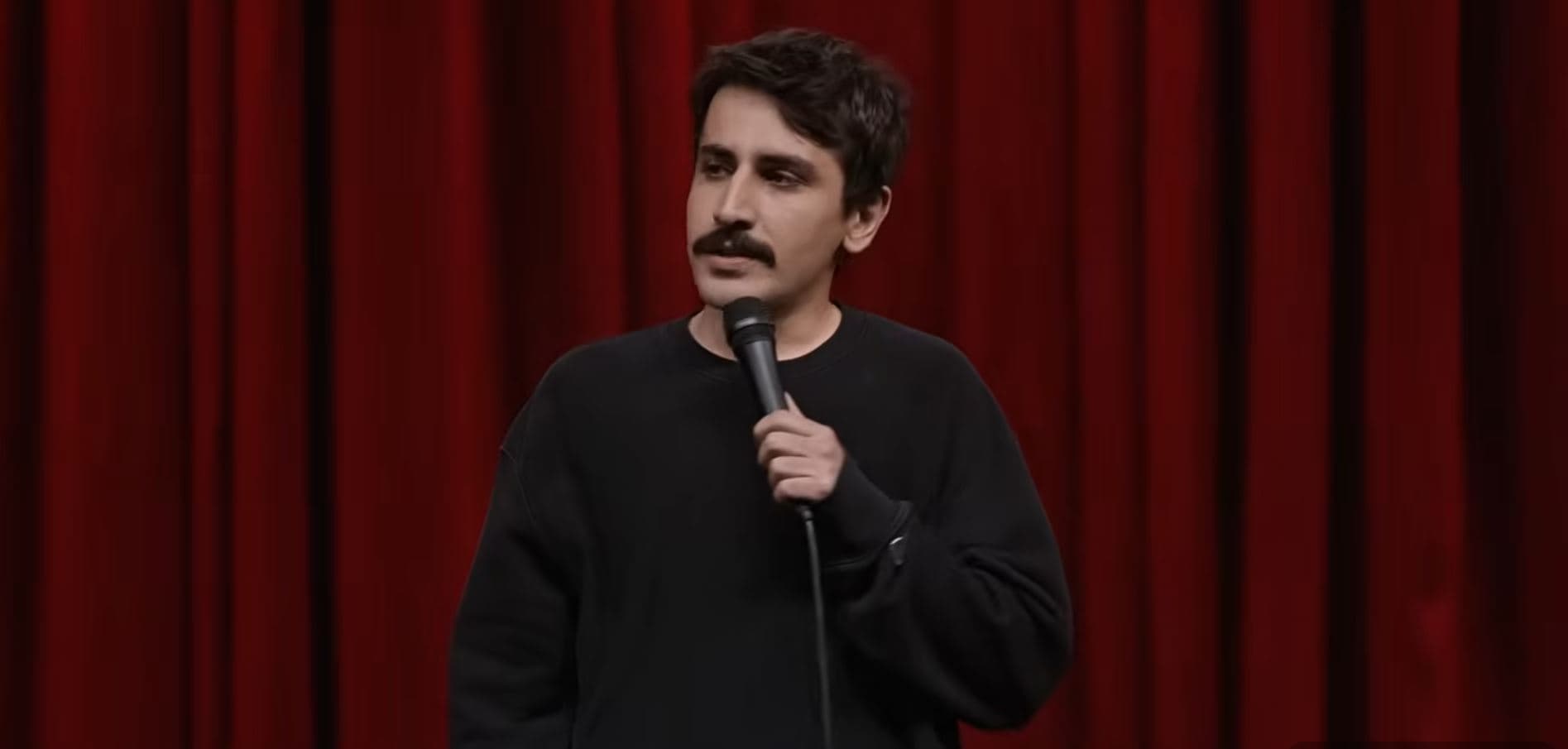 Komedyen Deniz Göktaş gözaltına alındı