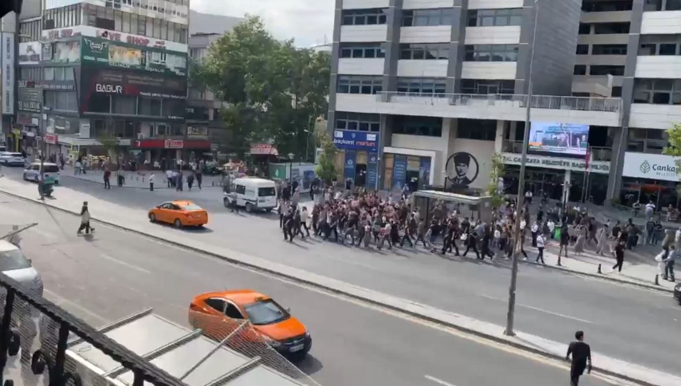 İzmir ve Ankara’da 'NATO' operasyonları: 200’ye yakın kişi gözaltına alındı