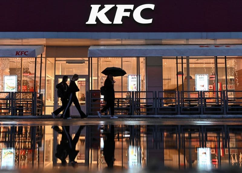 KFC yüzlerce şubesini kapattı