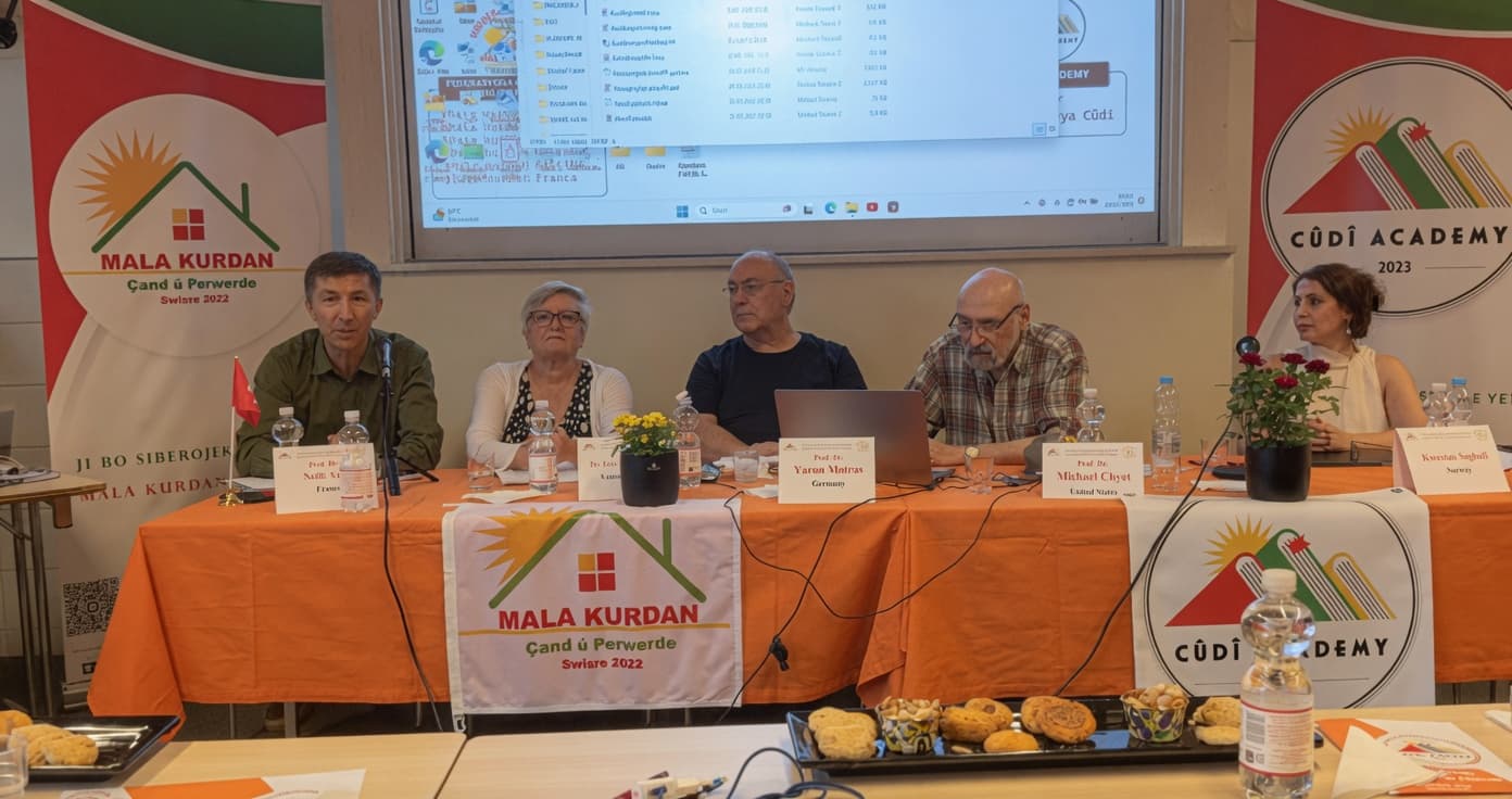 İsviçre'de Uluslararası Kürdoloji Forumu sona erdi