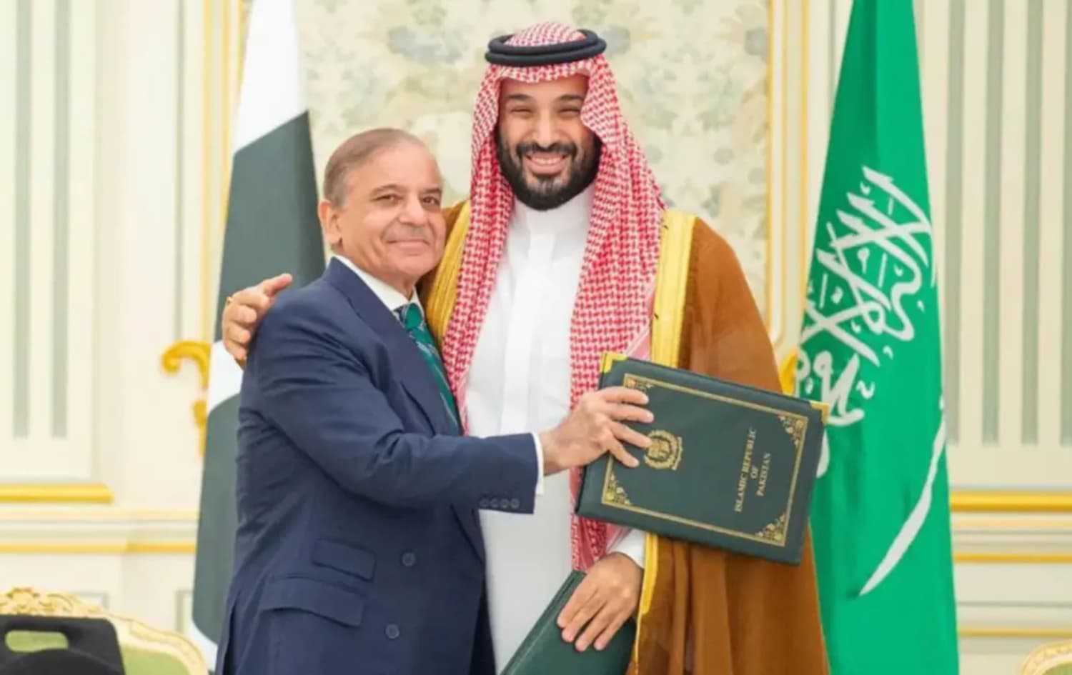 شازادەی سعودیە لەگەڵ سەرۆکوەزیرانی پاکستان