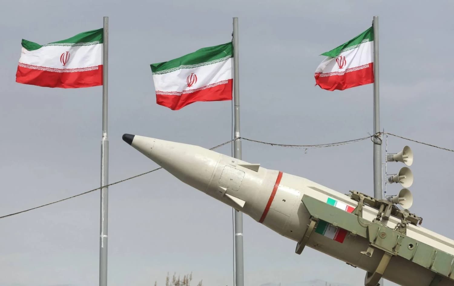 سوپای پاسداران هەڕەشە لە ئەمریکا دەکات: "لە کاژێری سفر نزیک دەبنەوە، چاوەڕوان بن"