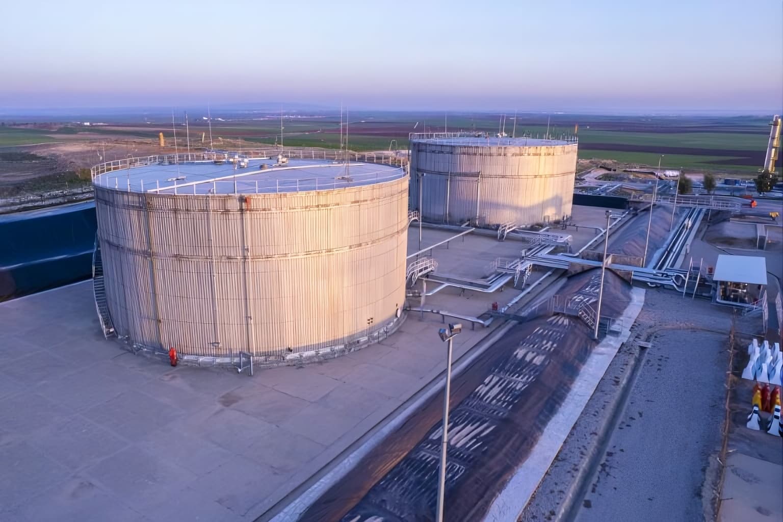 Iraq vows to protect energy firms in Kurdistan, calls them 'integral' to economy