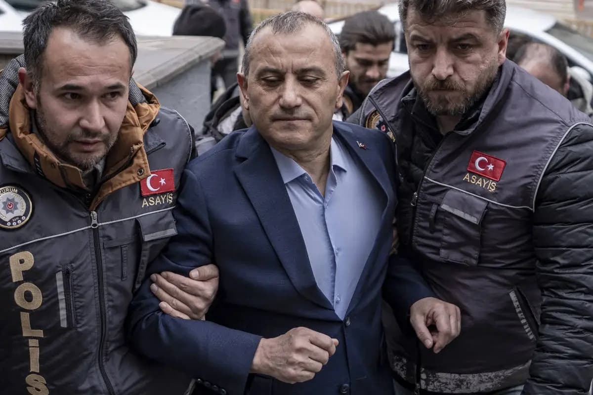 DOZA GULISTANÊ - Di telefona parêzgarê berê de peyamên balkêş derketin