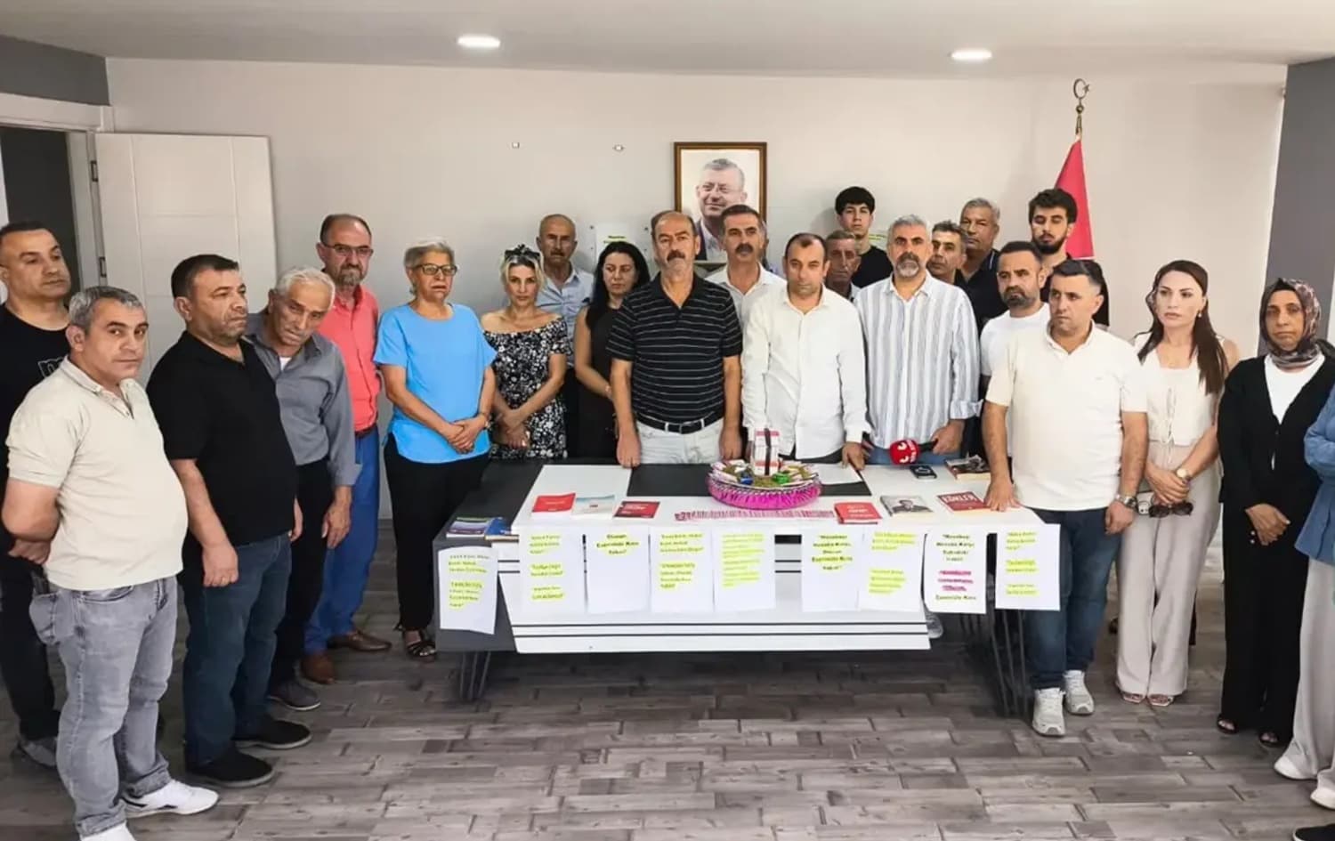 لە ئامەد 685 ئەندامی جەهەپە دەستیان لەکارکێشایەوە
