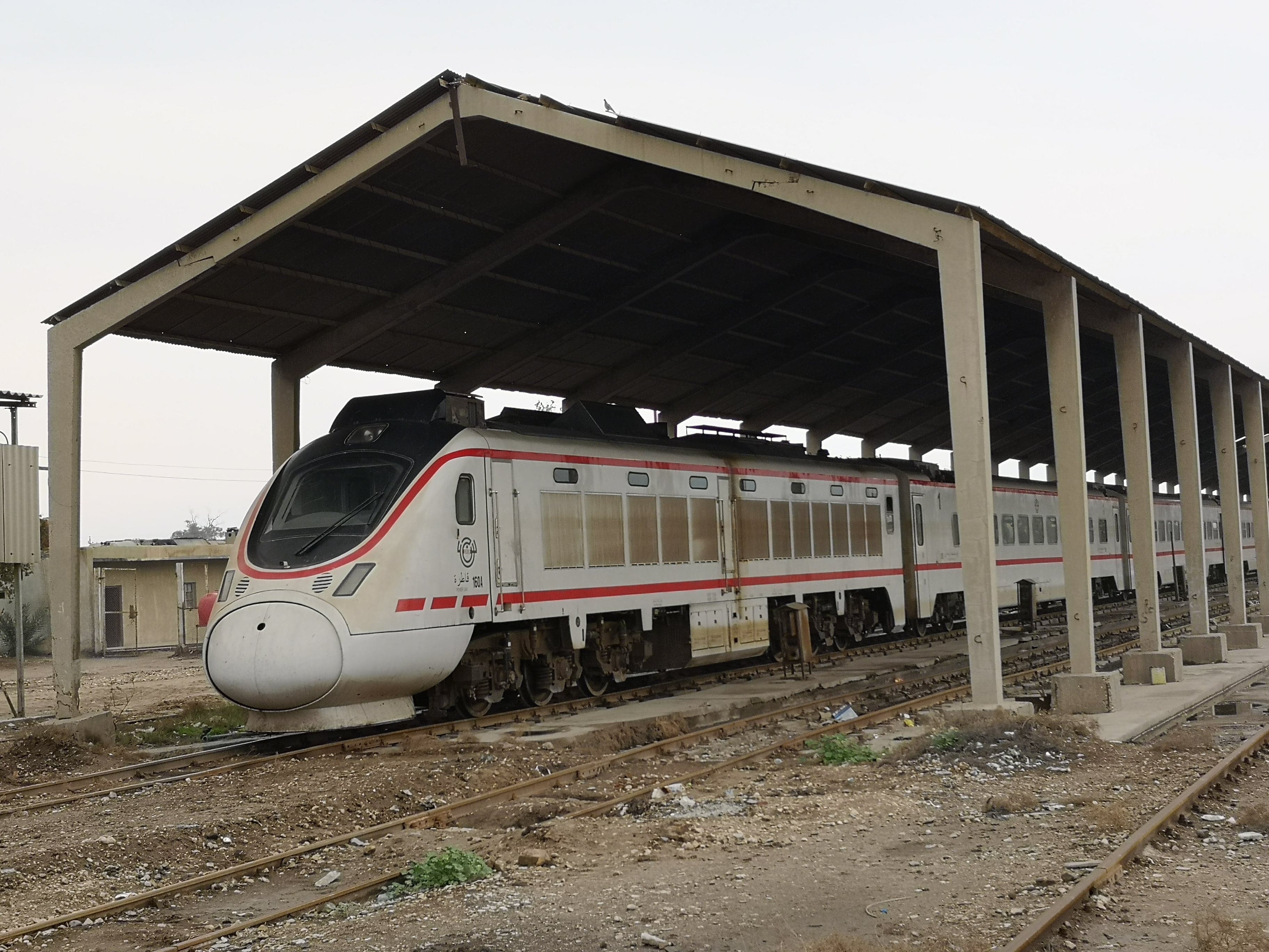 گەشتکردن بە شەمەندەفەر لە عێراق 22.6% و داهاتەکەیشی 17.9% کەمیان کردووە