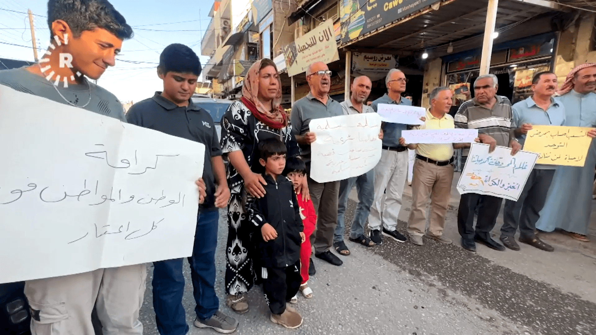 Barzani Foundation delivers aid to needy families amid mounting inflation in Rojava
