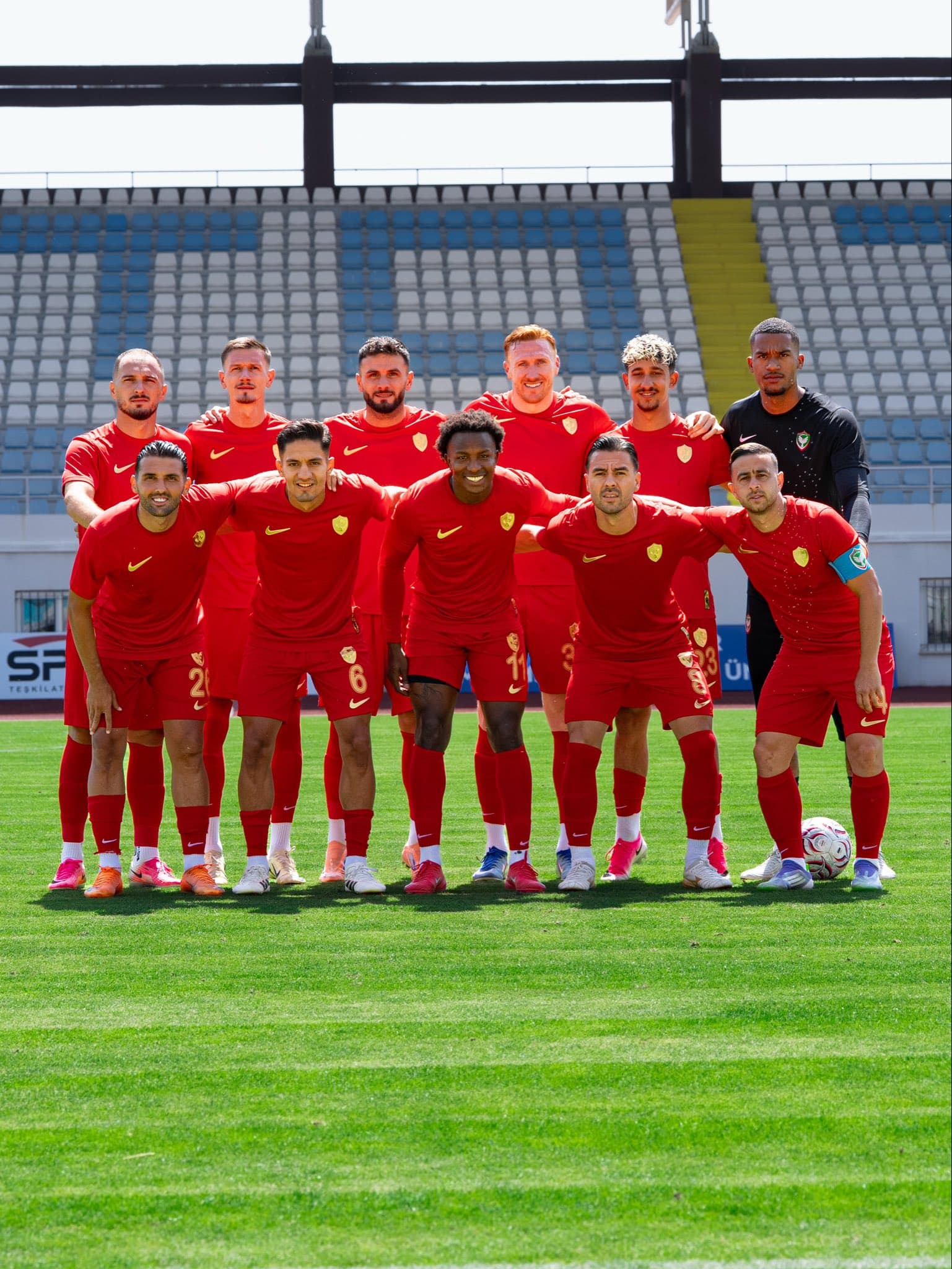 Amedspor maçlarının Kürtçe anlatılması talebine BTKden cevap geldi