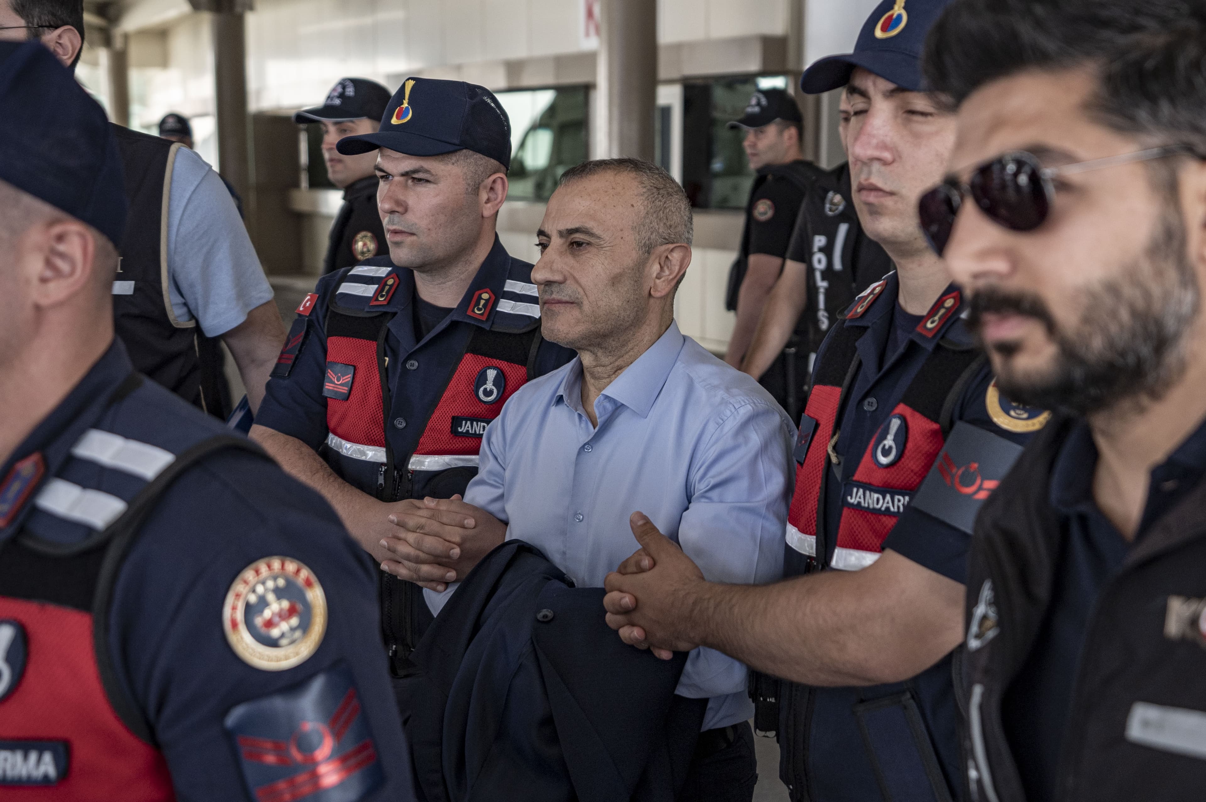 ‘Tuncay Sonel, Adıyaman Valisi olmak için bot hesaplarla kampanya yürüttü’