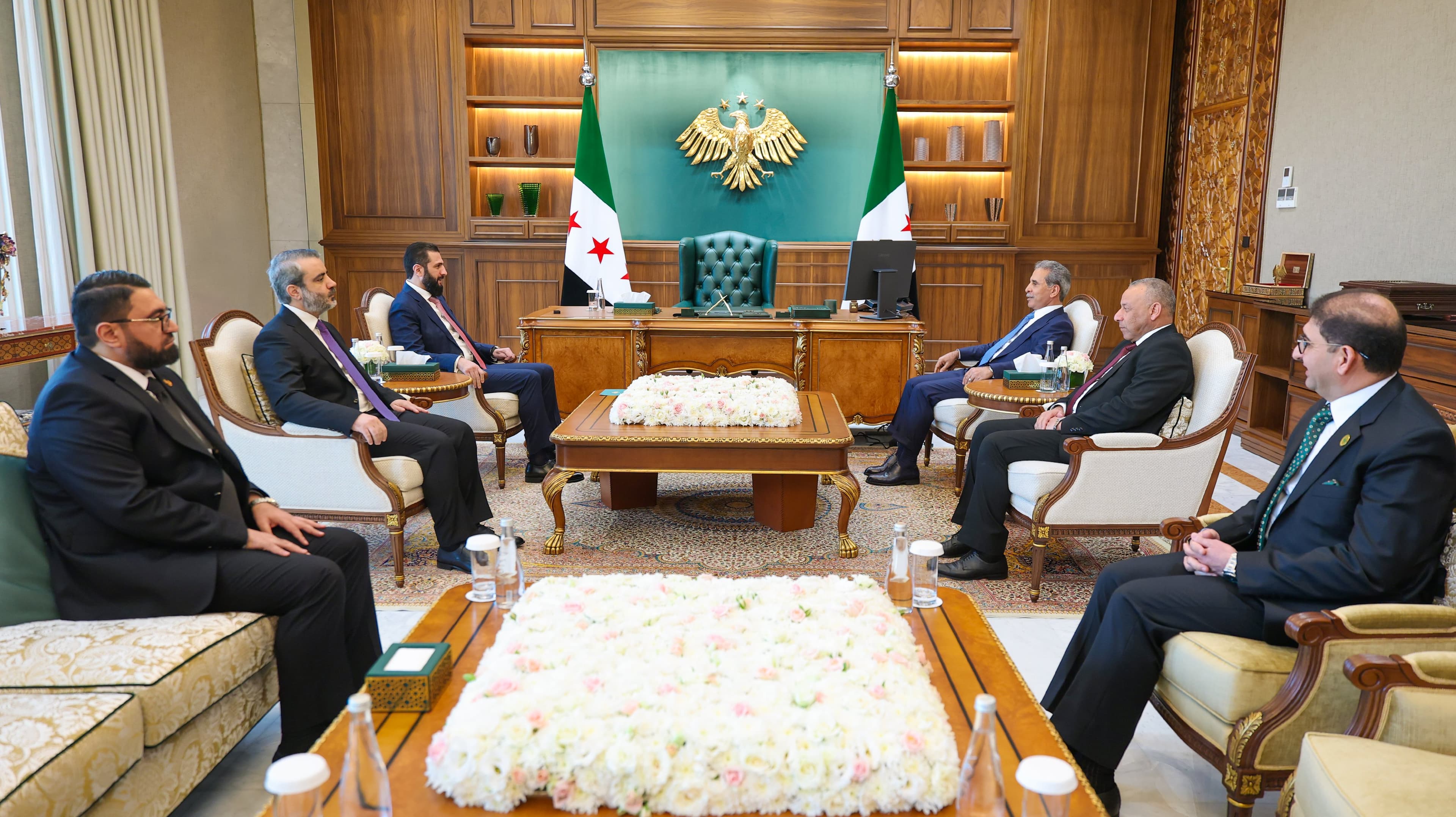 Iraqi judiciary chief meets Syrian president in Damascus