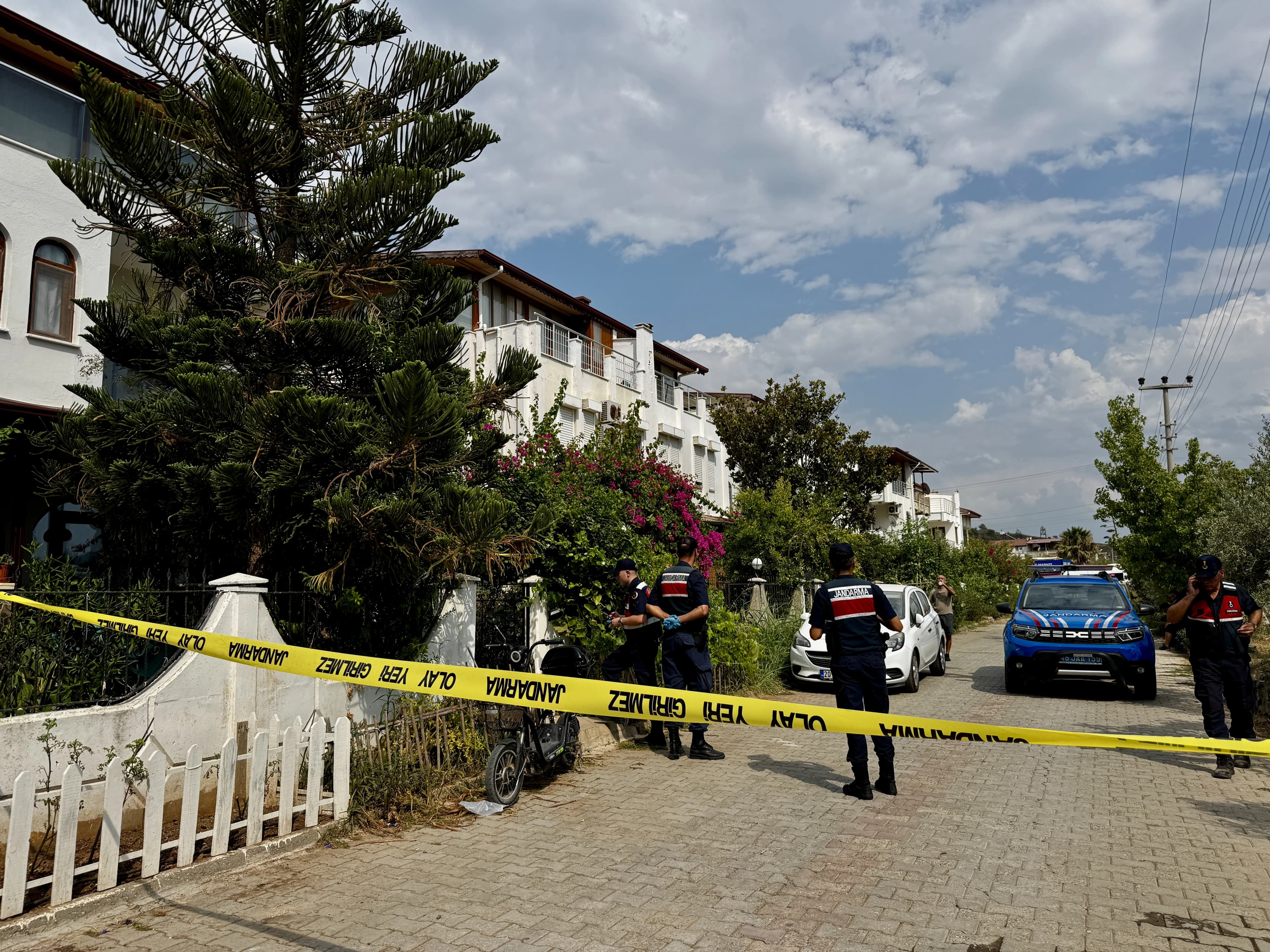 Fethiye'de korkunç olay: Annesini öldürüp intihar etti