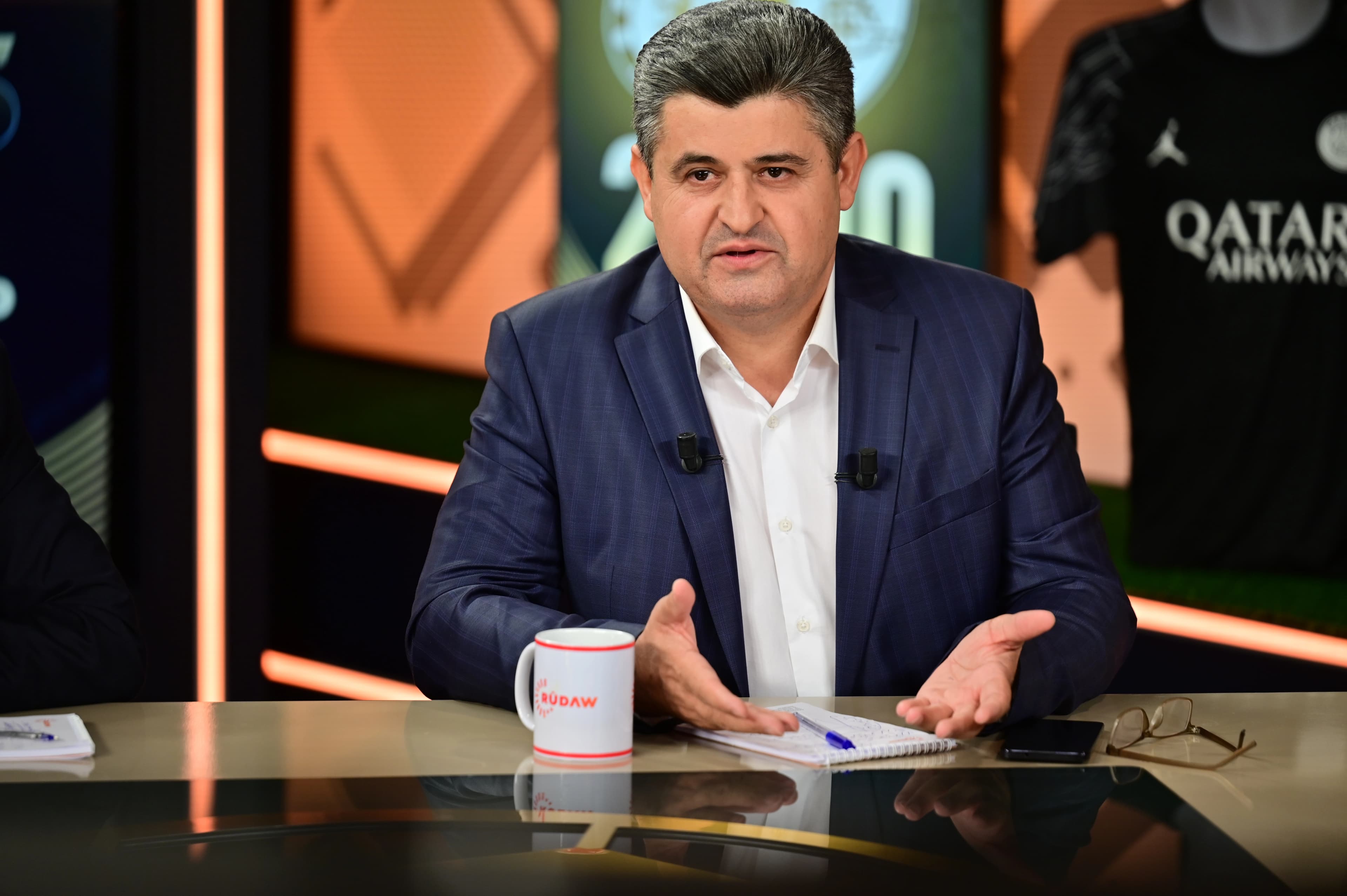 تۆ کە بۆ مووشەکی دوژمن پێدەکەنی، بۆ دۆڕانی نامۆش پێبکەنە