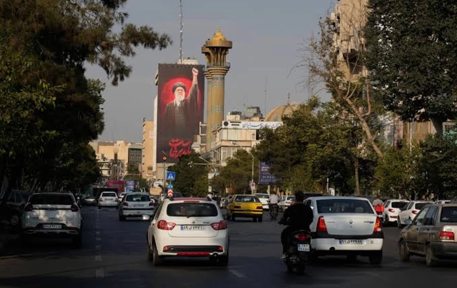 حکومەت و پەرلەمانی ئێران لەسەر پرۆژەیاسایەک ناکۆکیان هەیە