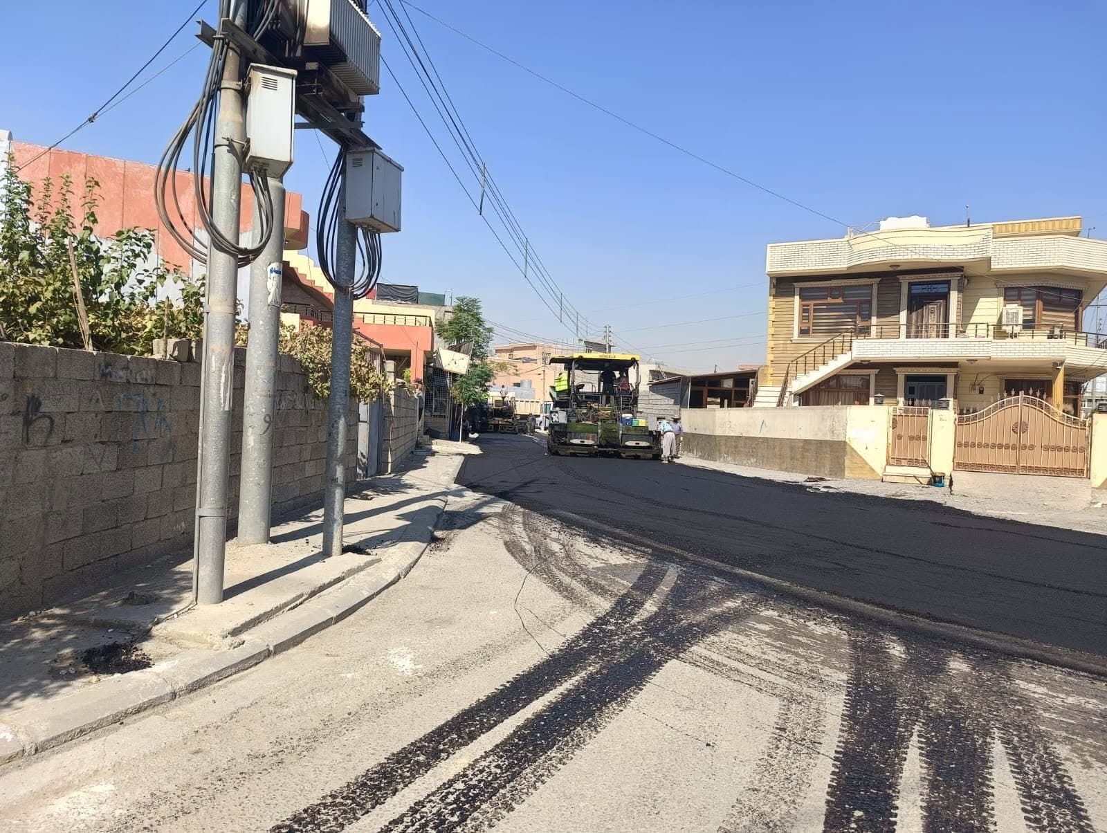 دانیشتووانی گەڕەکێکی بەکرەجۆ لە تێکچوونی شەقامەکەیان نیگەرانن