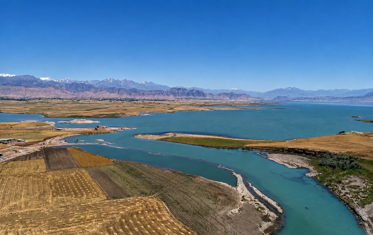 دیمەنێک لە زێی بچووک. وێنە؛ ئەرشیڤ