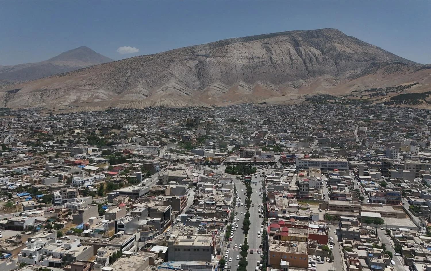 دیمەنێکی گشتیی شاری سۆران