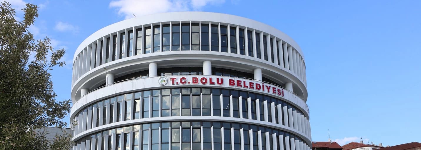 7 ilde 22 gözaltı: Bolu Belediyesi’ne “hayalet araç” operasyonu düzenlendi