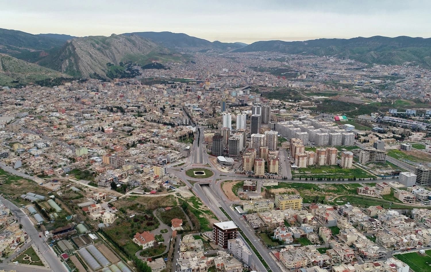 خانکێ؛ لیستی ناوی 4,000 فەرمانبەر بۆ وەرگرتنی زەوی رەوانەی دهۆک کرا