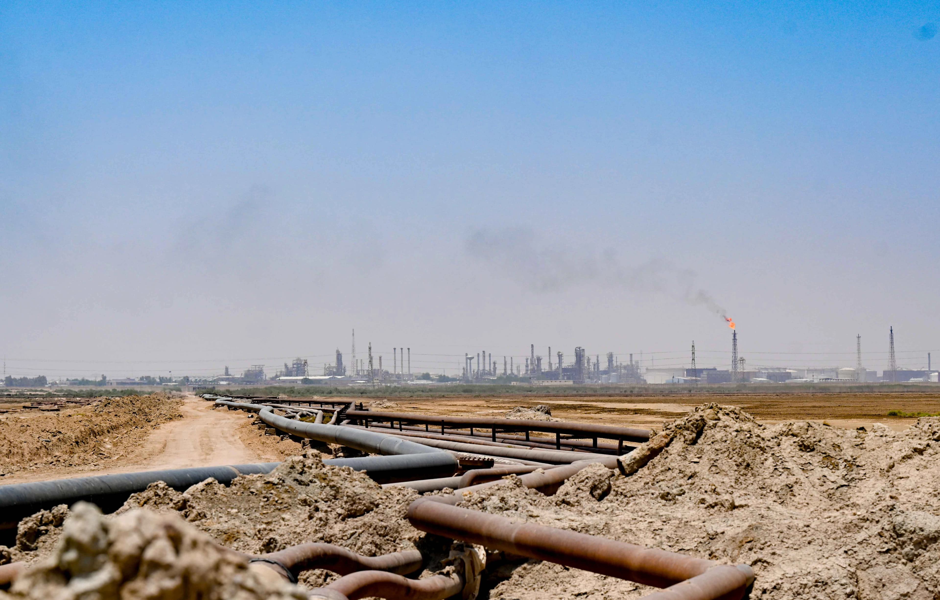Regional war delays Iraq's gasoline imports, worsening daily shortage: Spox