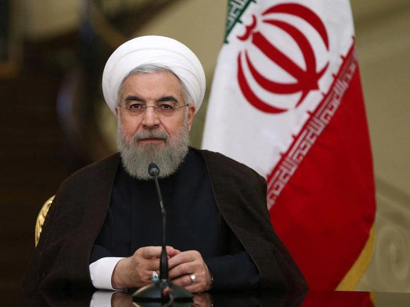 حەسەن رووحانی: دەسەڵات ئەمانەتی خەڵکە و دەبێ بۆ جەنگ یان ئاشتی راوێژیان پێبکرێت